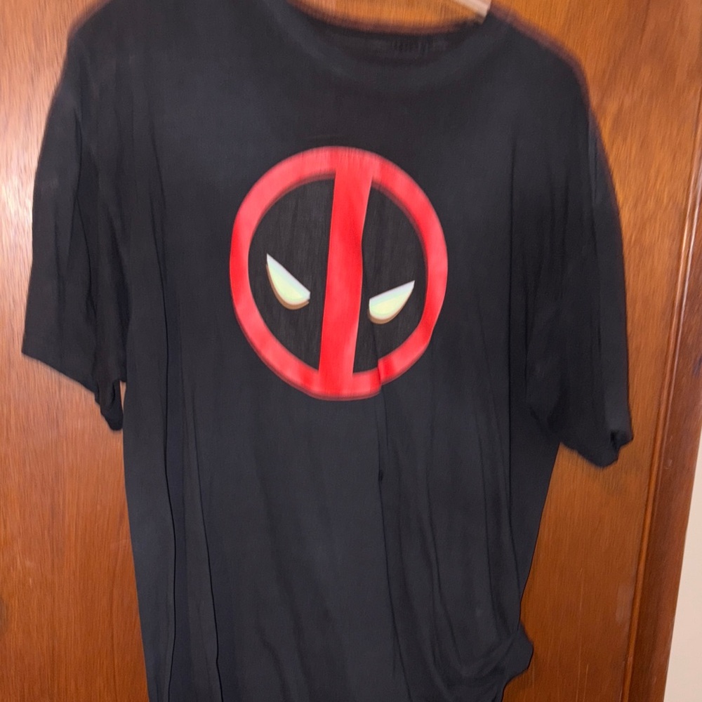 Marvel Black and Red Deadpool T-Shirt